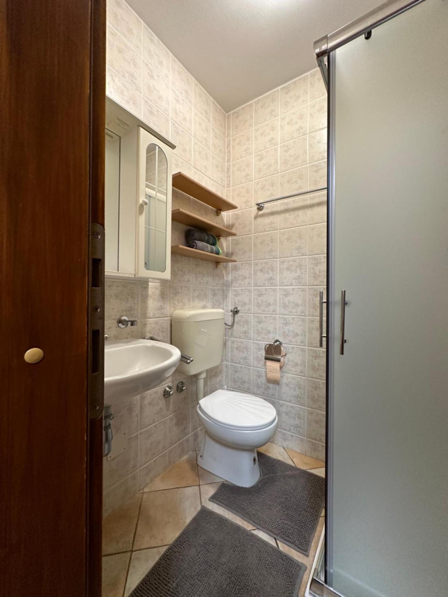 Vacation Home Lucija Slatina  Exteriér fotografie