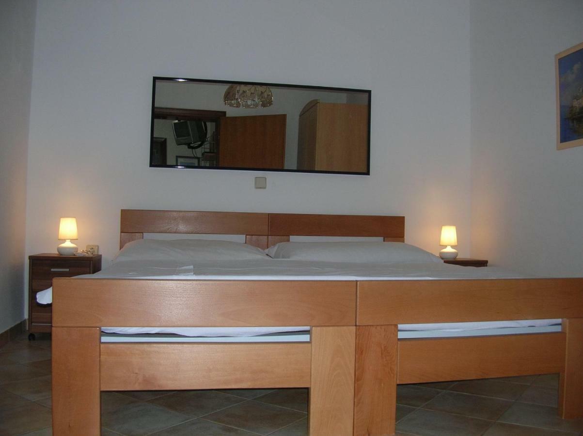 Vacation Home Lucija Slatina  Exteriér fotografie